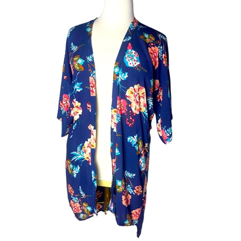 Do everything In love Anthro Womens Kimono/Cover Up Blue Floral OS‎ Fits Most